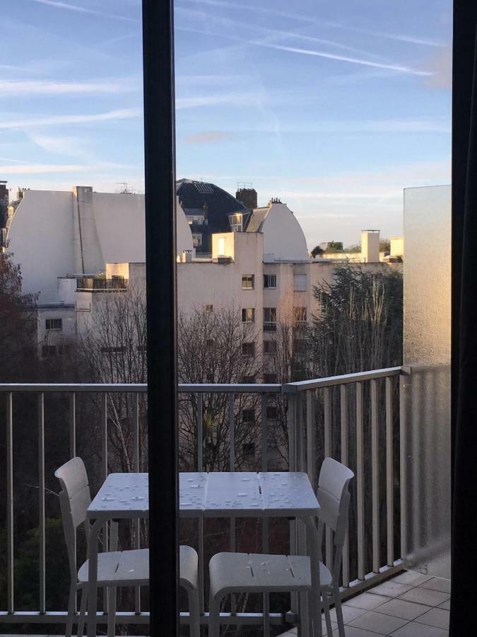 Joie Paris Porte Maillot - Palais Des Congres 塞纳河畔讷伊 外观 照片